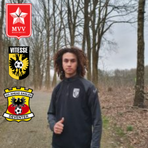 Nabil (18) stage